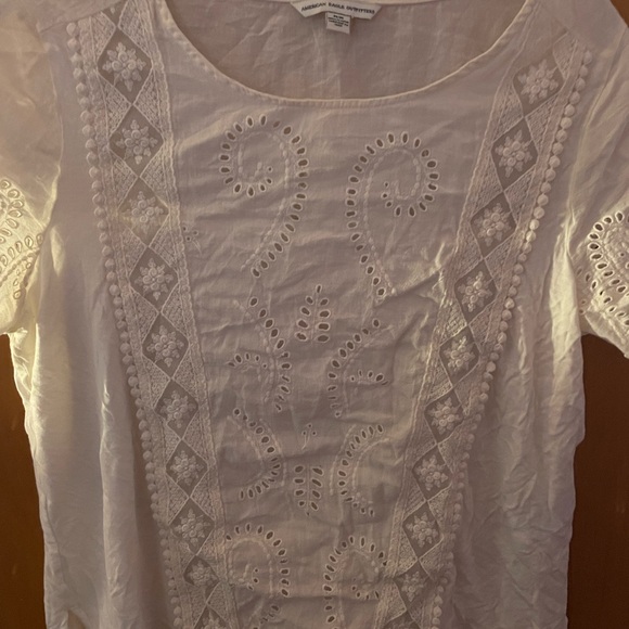 American Eagle Outfitters Lace Embroidered Top 🤍 - Picture 4 of 12